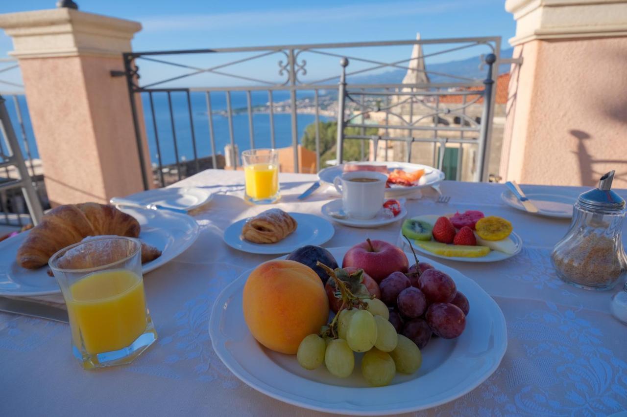 Casa Turchetti Bed & Breakfast ตาออร์มินา ภายนอก รูปภาพ